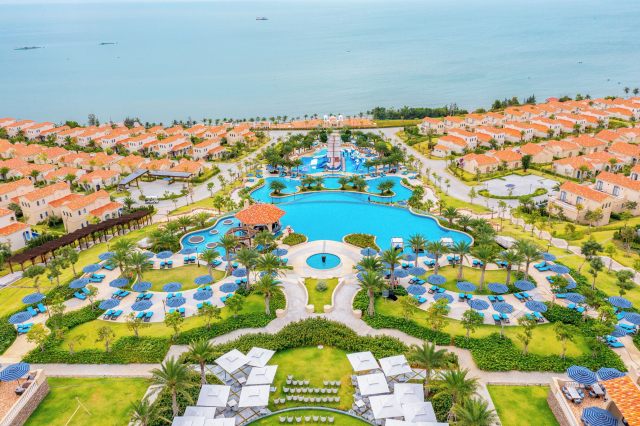 Centara Mirage Resort Mui Ne