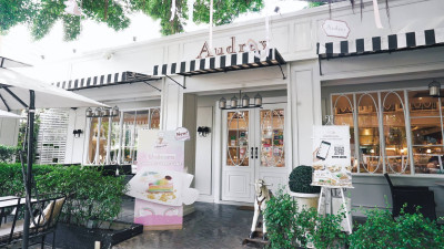 Audrey Cafe Thonglor Soi 11